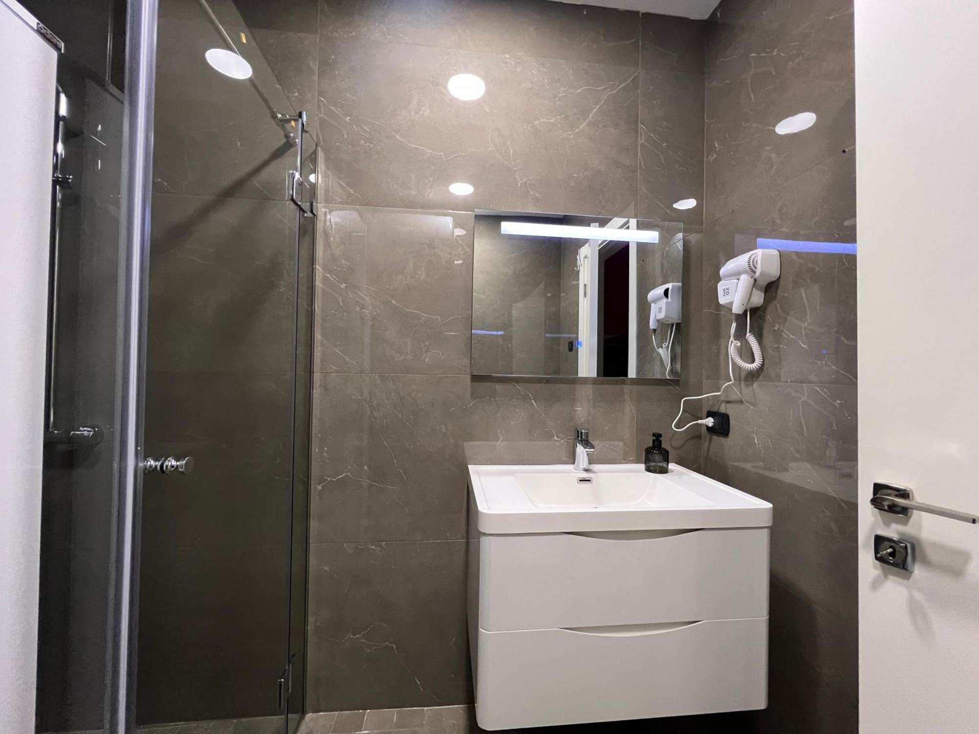 טיראנה Downtown Grand Comfort מראה חיצוני תמונה